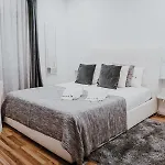 Bruval Premium - Gaia Apartment