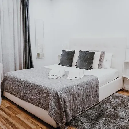 Bruval Premium - Gaia Apartment